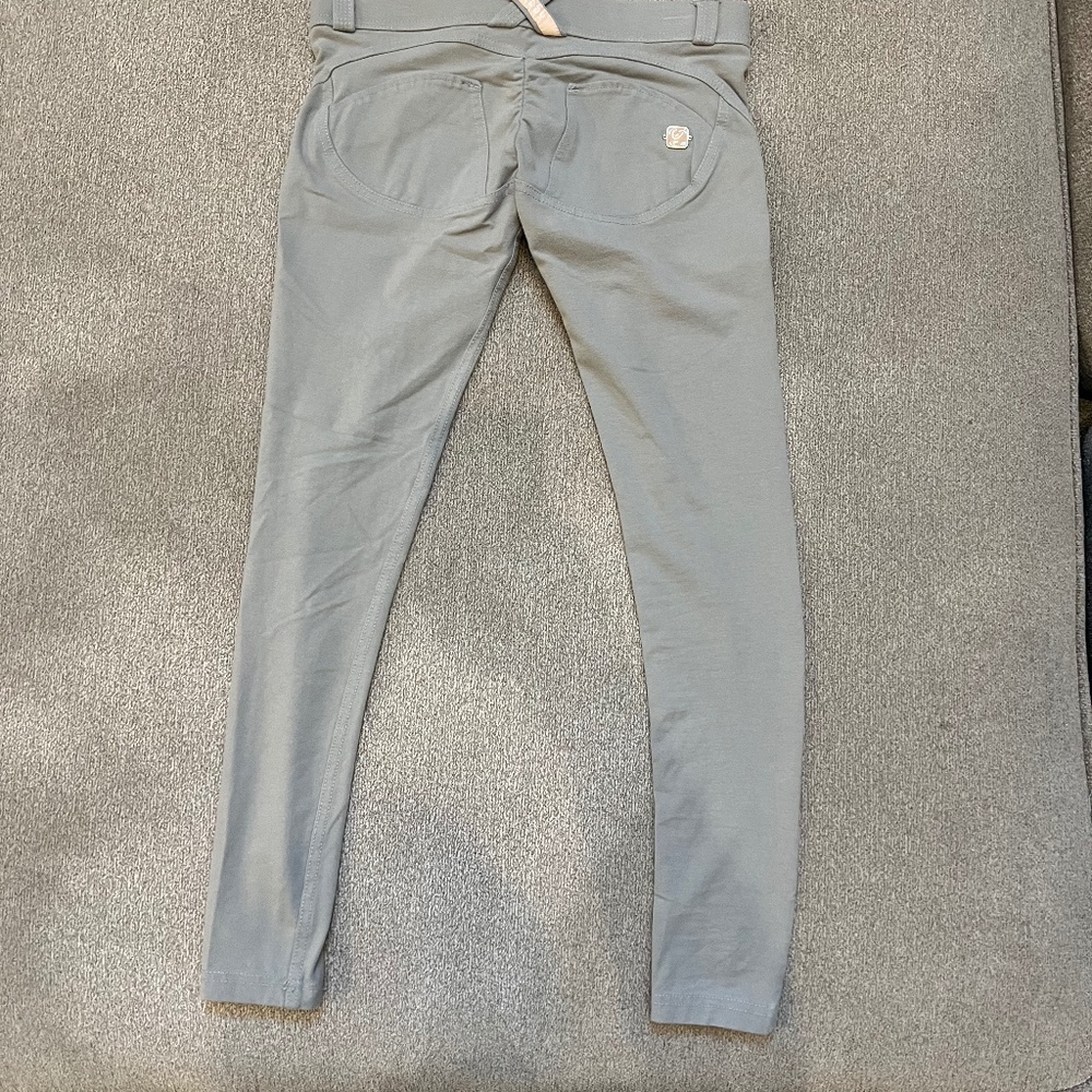 Freddy WR.UP® Fashion Mid Rise XS Petite Length Grey